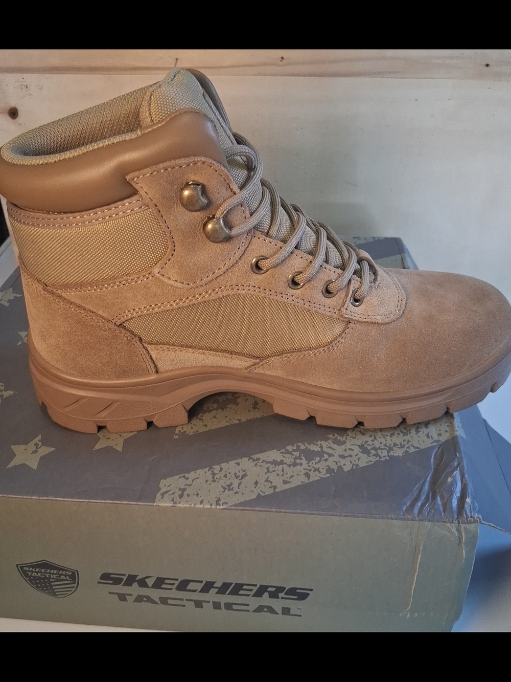 Skechers Wascana Men's Tan Tactical Suede Lace-Up Boot